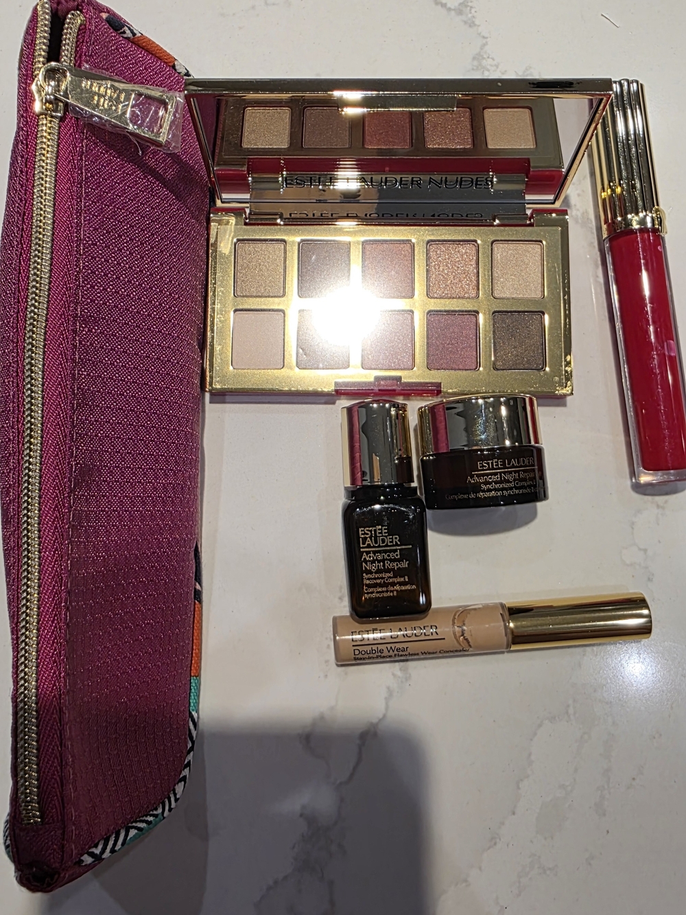 Estee Lauder Makeup Pouch With Travel Samples